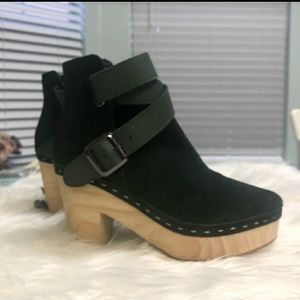 Free People Bungalow Suede Clog Booties - 6